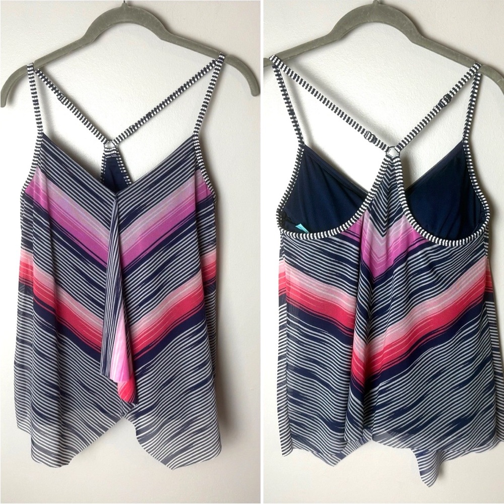 Beach House Tankini Top Size Medium Built in Underwire Bra Blue Purple Red Pink